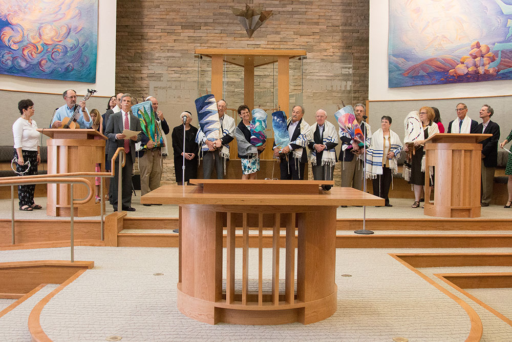 Prezes and Torahs
